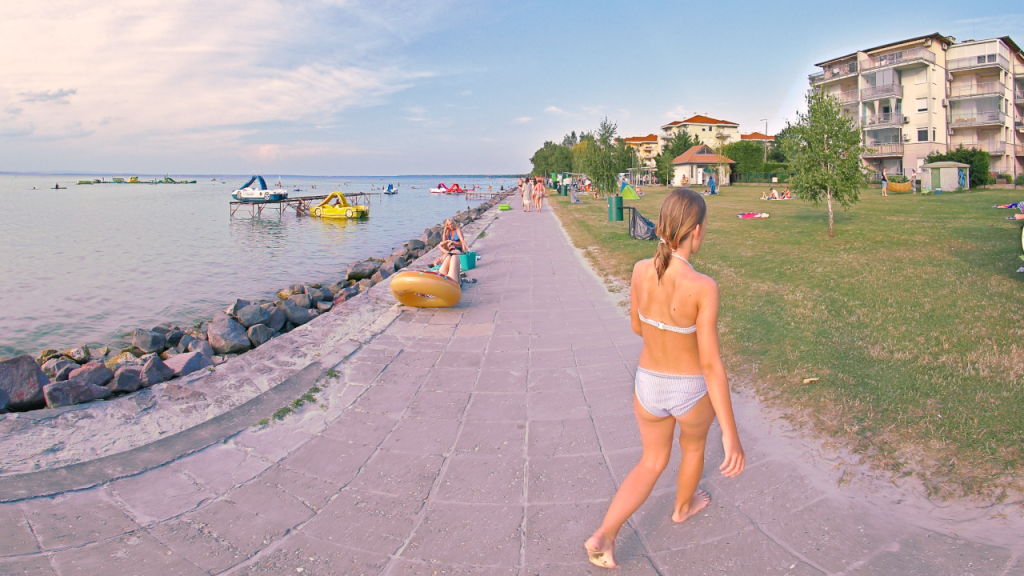 VR180 Beach Beauties of Balaton